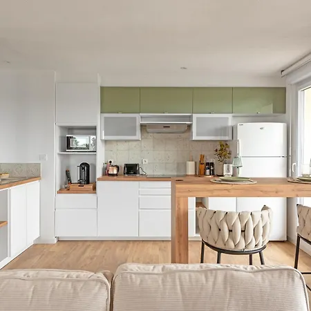 Premium Jacuzzi Terrasse Climatisation 아파트 *