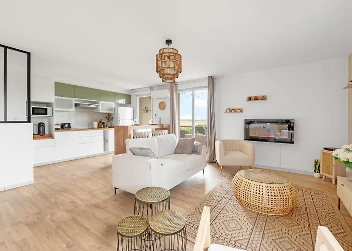 Appartement Premium Jacuzzi Terrasse Climatisation *